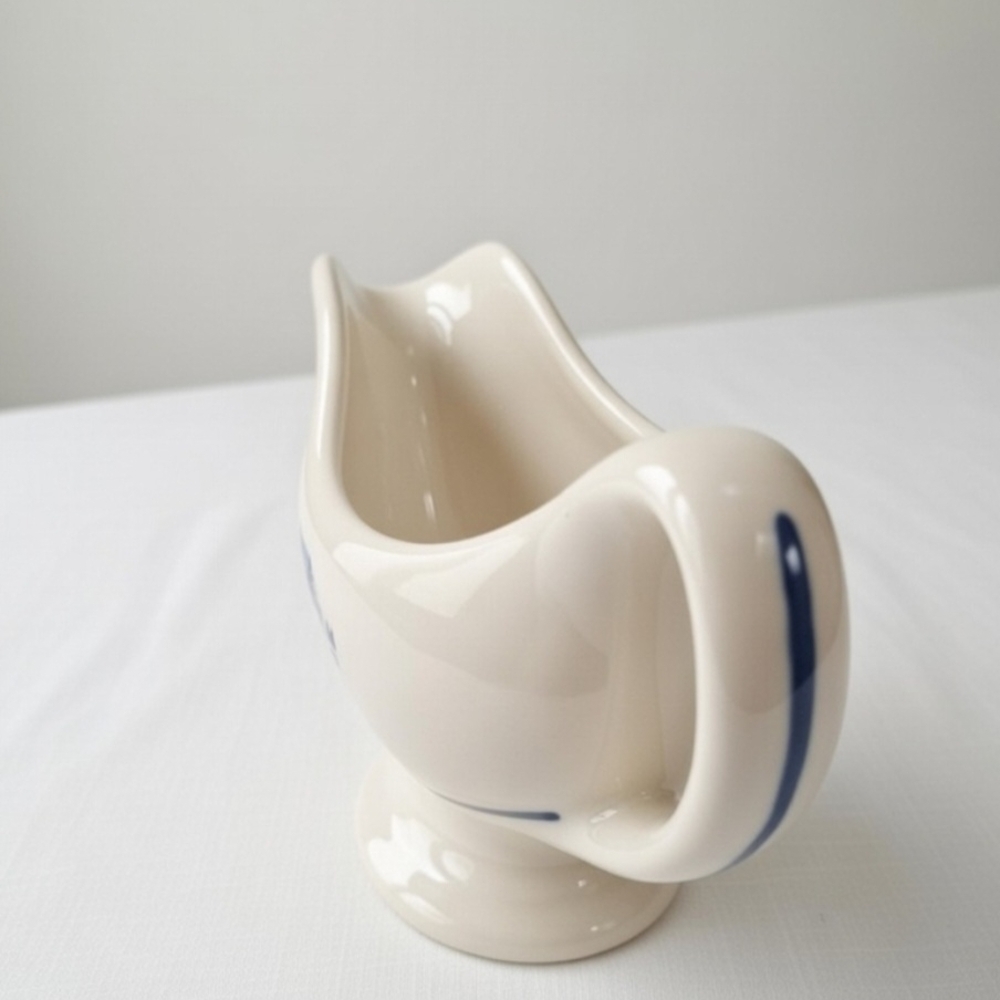 Vintage 1933 Mark Twain Manor Gravy Boatt - Picture 6 of 6